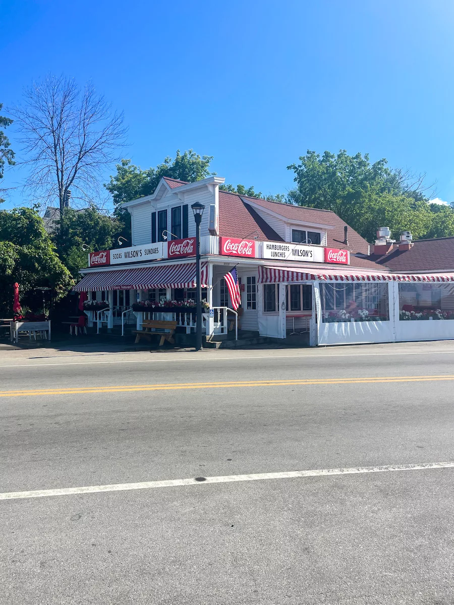 Wilson's Restaurant and Ice Cream shop in Door County with the empty road in front of the building.