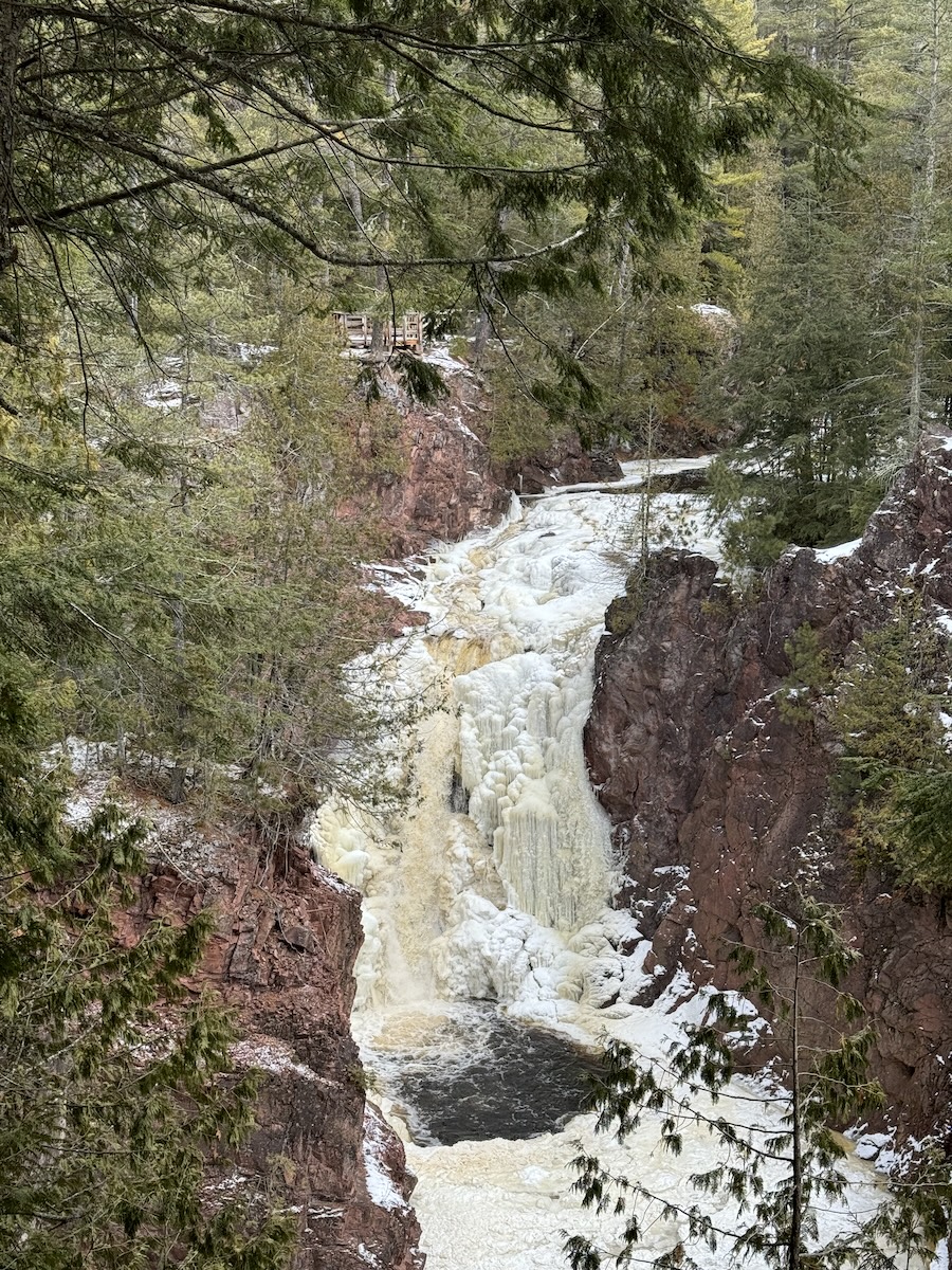 Brownstone Falls in Copper Falls State Park - Guide to Copper Falls State Park 